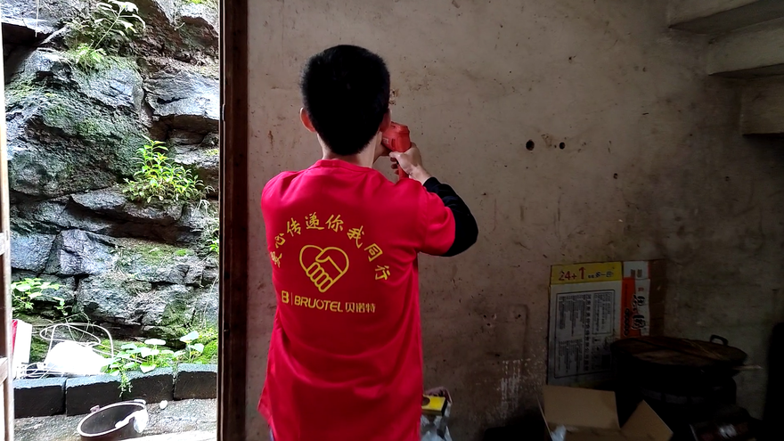 贝诺特“爱心传递 你我同行”公益活动记录